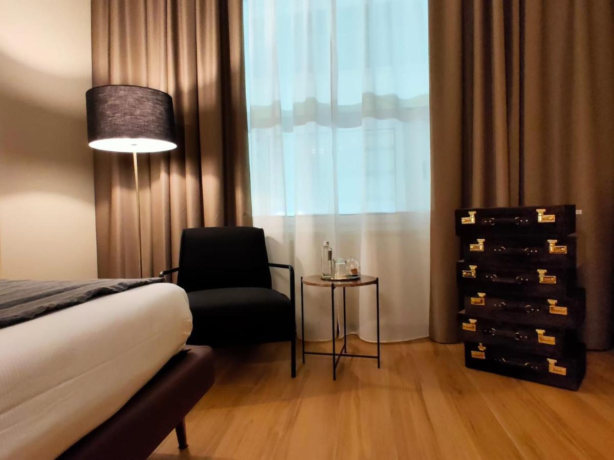 Intomilan Galleria Duomo I Boutique & Design Aparthotel Zewnętrze zdjęcie